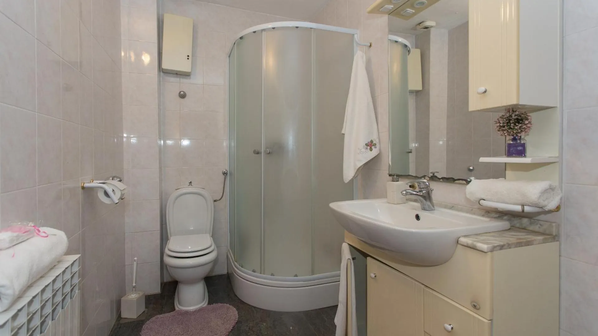 Holiday Home Lucy With Private Pool Kastela