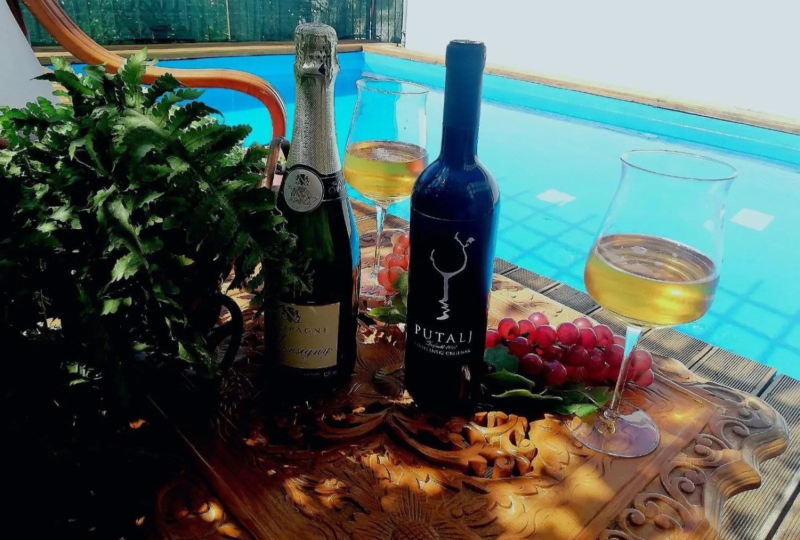 Holiday Home Lucy With Private Pool Kastela 0*,